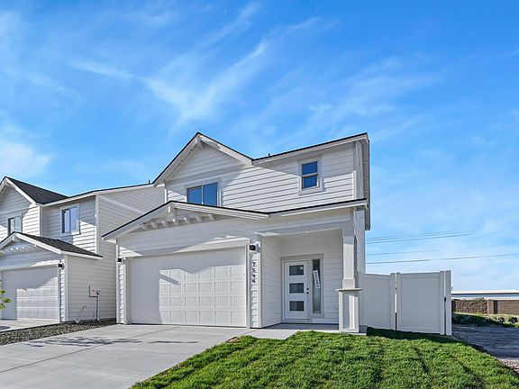 3rd image of 7596 Grapevine Ct