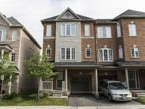 30 Arizona Dr, Brampton, ON L6Y 0R6
