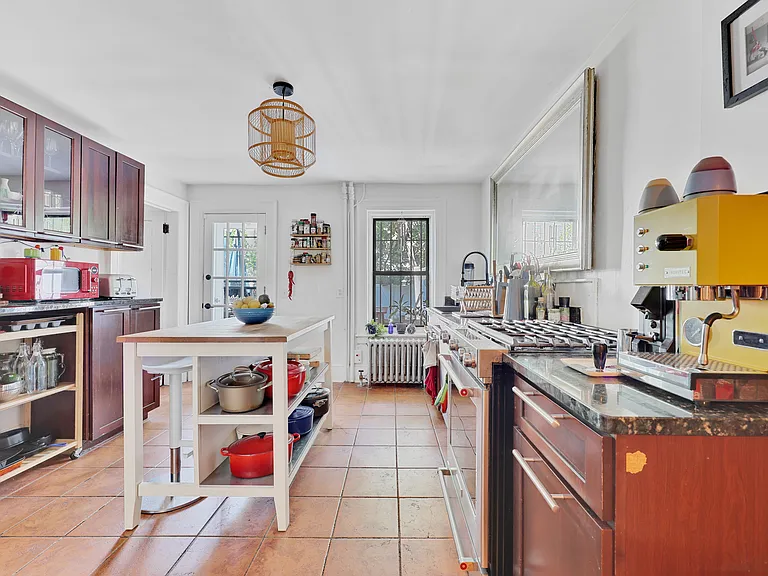 93 Pilling St #1 — Photo 10