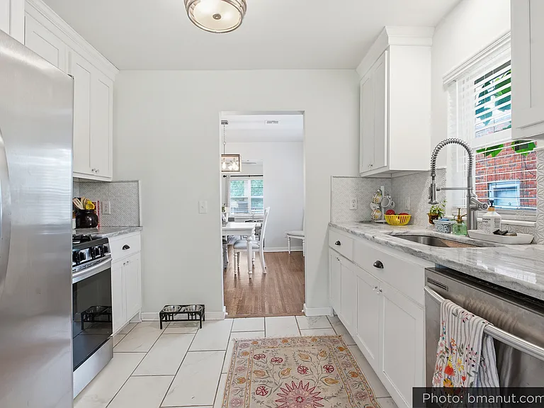 321 N Xenophon Ave — Photo 19