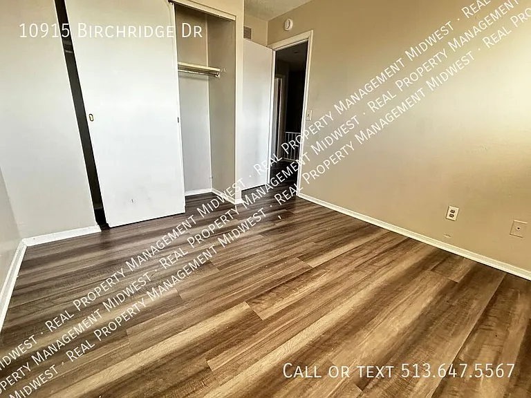 10915 Birchridge Dr — Photo 7