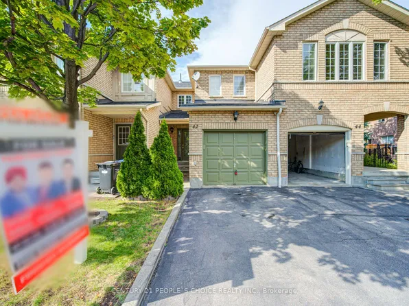 7115 Rexwood Rd #42, Mississauga, ON L4T 4L3