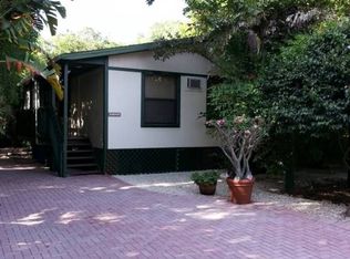 31121 Avenue C, Big Pine Key, FL 33043