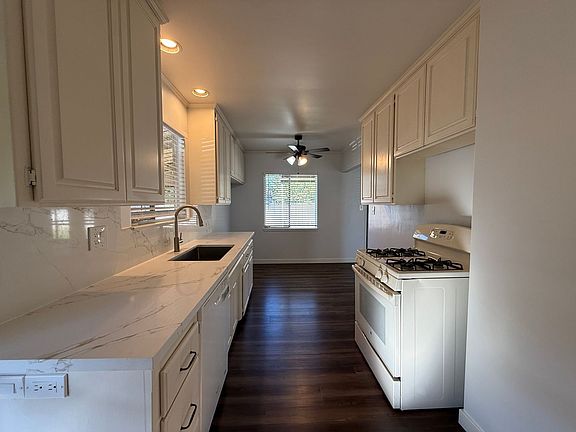 5th image of 1423 E Norman Ave