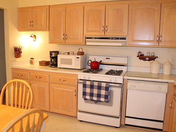 3rd image of 8632 N 52nd St
