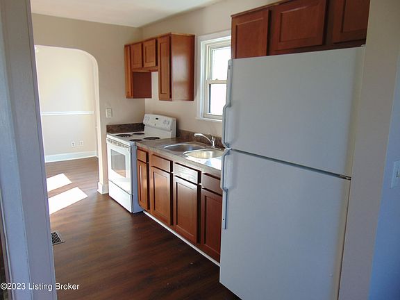 3rd image of 308 N 33rd St