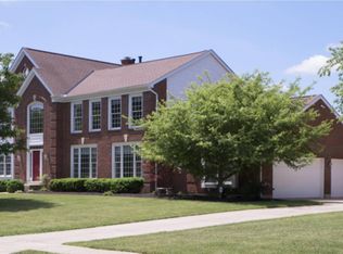 9590 Stonemasters Dr, Loveland, OH 45140