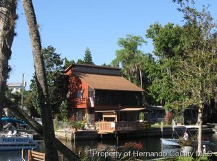 5286 Tropical Point, Weeki Wachee, FL 34607