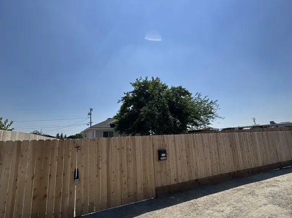 30566 Ivy Rd, Visalia, CA 93291