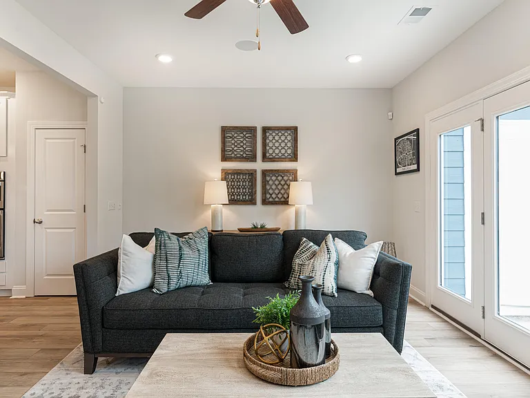 1203 Tice Ln — Photo 13