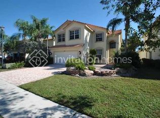 7584 Colony Lake Dr, Boynton Beach, FL 33436