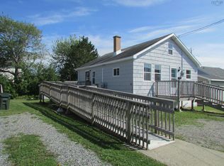 5 Clifford St, North Sydney, NS B2A 1X2