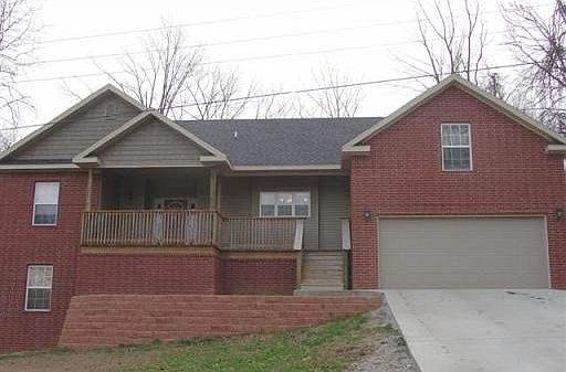 1st image of 22 Gillingham Dr