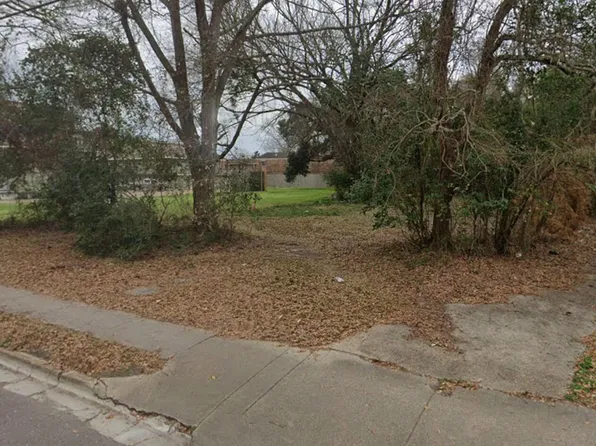 906 N Main St, Hattiesburg, MS 39401