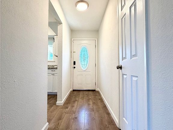 4th image of 3018 Marie Ct
