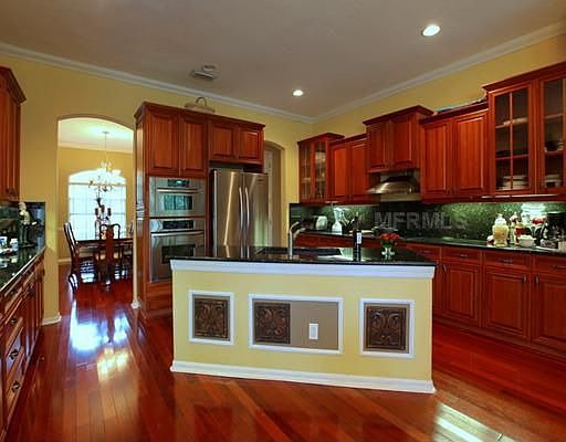 5th image of 622 Siesta Dr