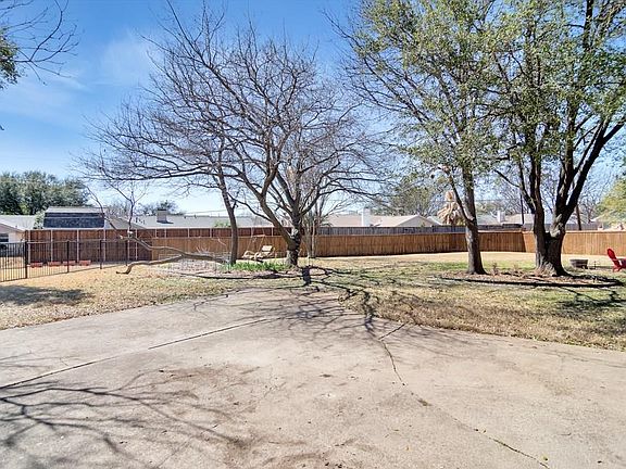 4th image of 3306 Arawak Pl