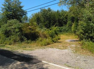 7224 Versailles Rd, Derby, NY 14047