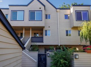 2785 NW Upshur St APT C, Portland, OR 97210