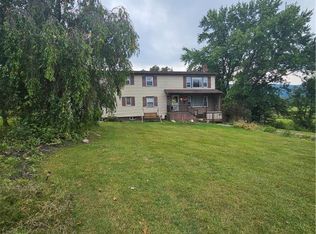 101 Malaty Ln, Ashfield, PA 18212