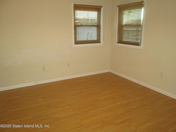3rd image of 55 E Augusta Ave