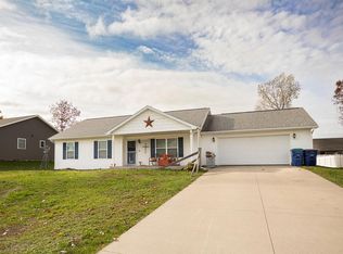1458 Walnut St, Rockland, WI 54653