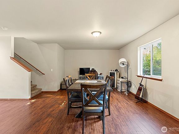 4th image of 8409 356th St S