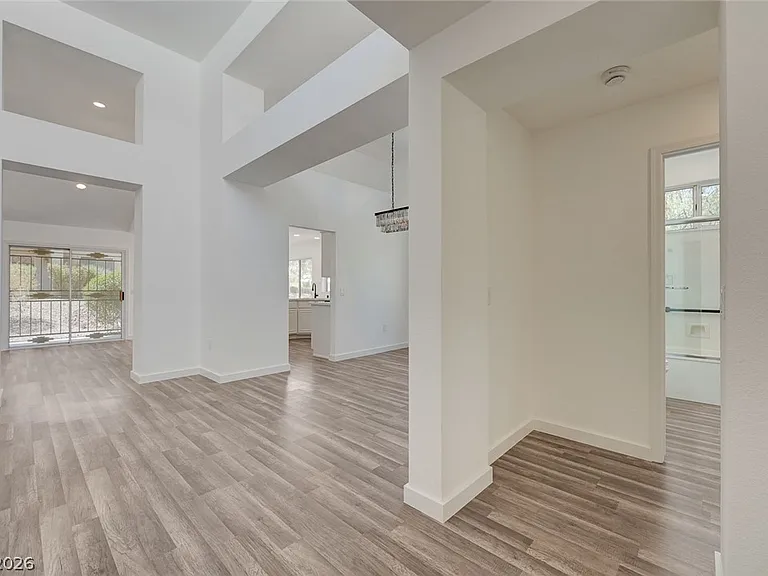 2413 Keiser Ct — Photo 9