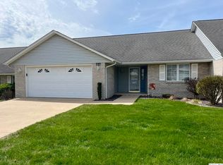 727 N 49th St, Quincy, IL 62305