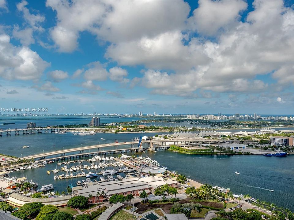 1st image of 50 Biscayne Blvd APT 3901