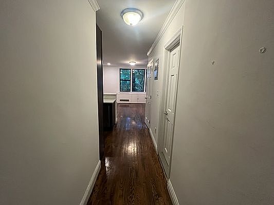 5th image of 156 Prince St APT 3B