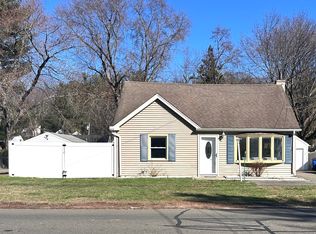 75 Glen Haven Rd, New Haven, CT 06513