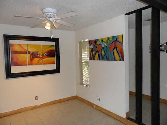 5th image of 123 Village Dr