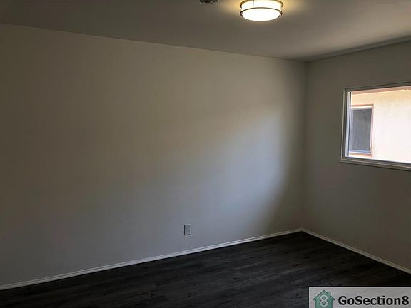 3rd image of 2307 W Florence Ave APT 5