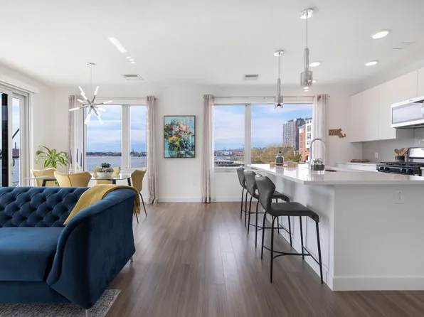 Clippership Apartments on the Wharf