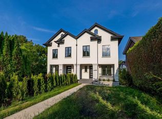 3469 Arbutus St, Vancouver, BC V6J 3Z5