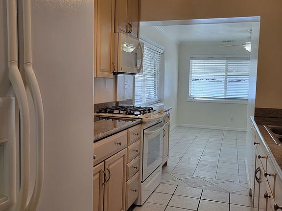 2nd image of 111 Florence St #1