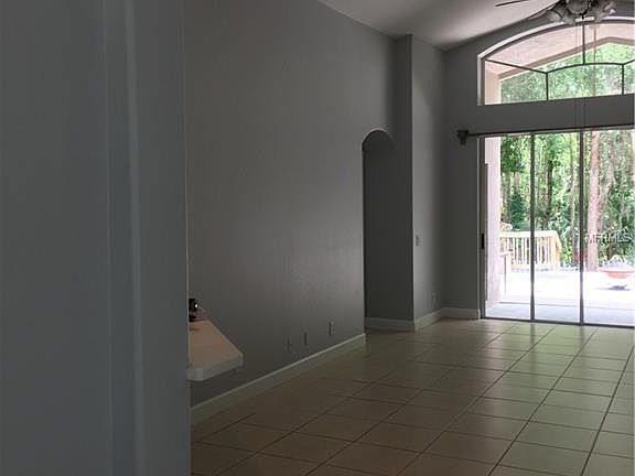 3rd image of 304 Bay Arbor Blvd