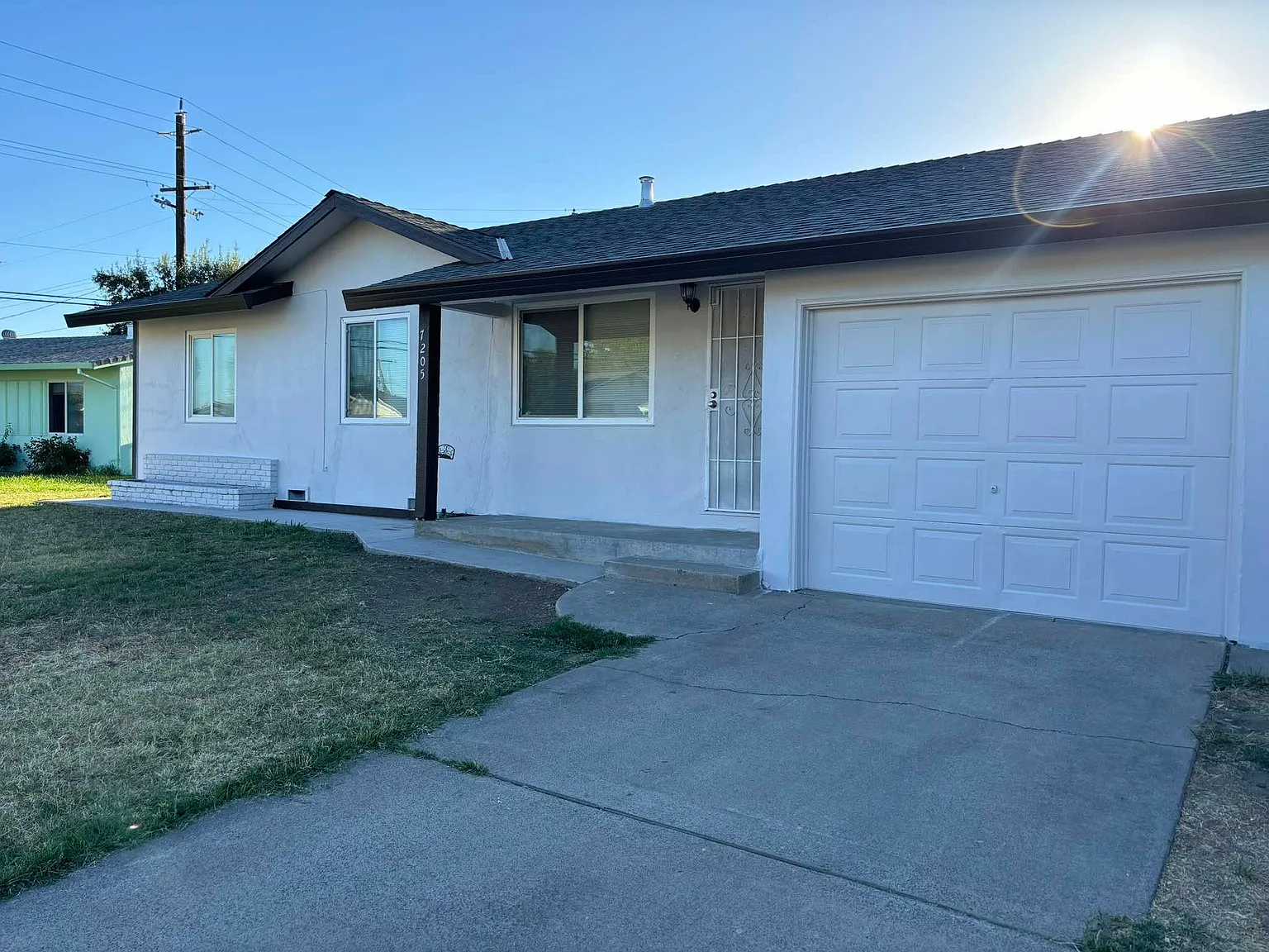7205 Delhaven Way — Photo 1