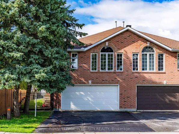 133 Mountshannon Dr, Ottawa, ON K2J 4M5