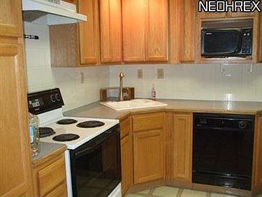 2nd image of 9155 Coventry Dr