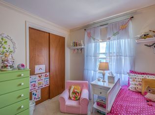 5509 Topsfield Ln, Clay, NY 13041