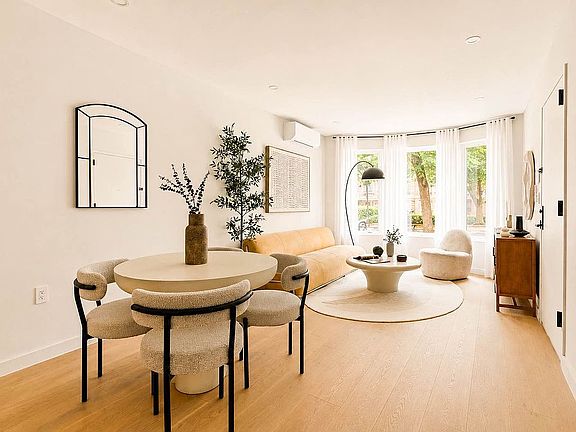 2nd image of 482 Hancock St #1