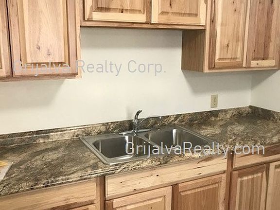4th image of 2701 N Fair Oaks Ave #2707