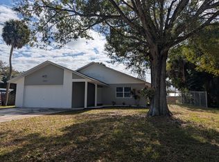 7503 Roberts Rd, Fort Pierce, FL 34951