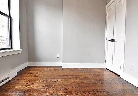 4th image of 2915 Fredrick Douglass Blvd #4
