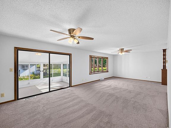 3rd image of 508 E Main St