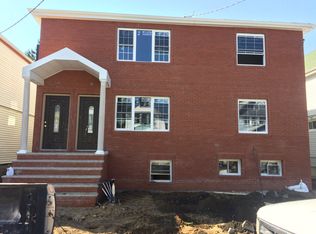 11008 160th St, Jamaica, NY 11433