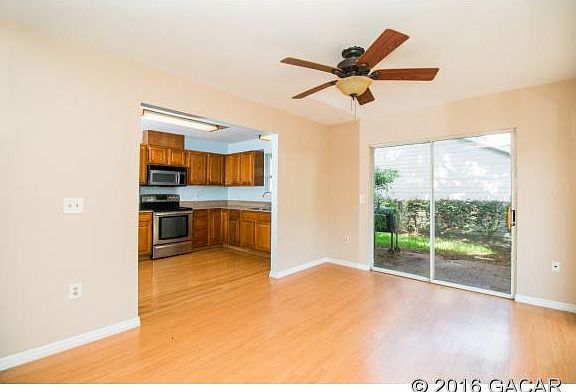 5th image of 10534 NW 36th Pl