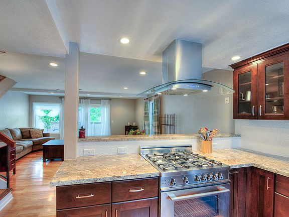 4th image of 1719 Clear Springs Dr #61